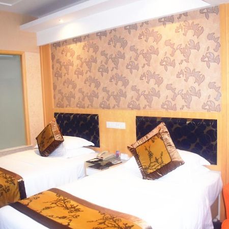 Puxi New Century Hotel Shanghai Buitenkant foto