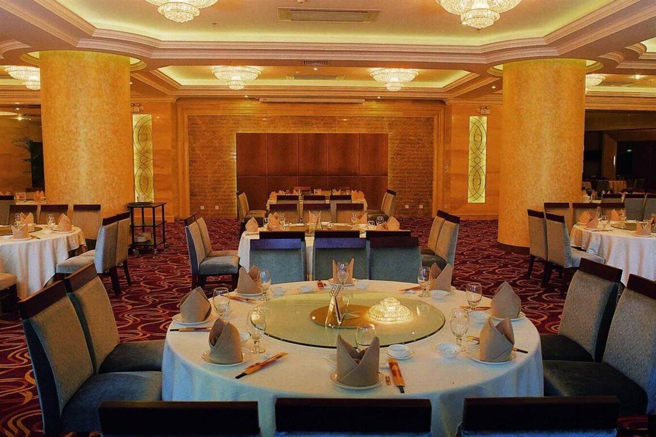 Puxi New Century Hotel Shanghai Buitenkant foto